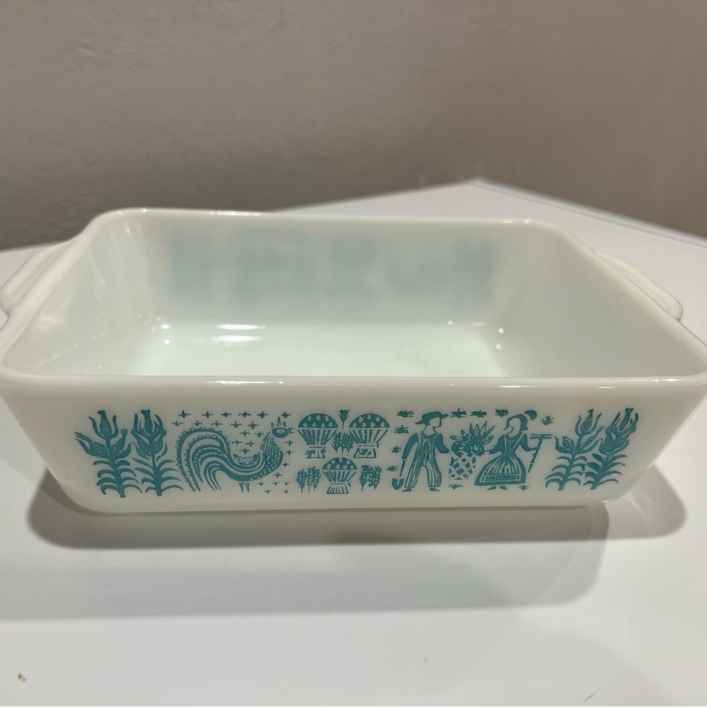 Vintage Pyrex Amish Butterprint Refrigerator Fridgie 503 No Lid